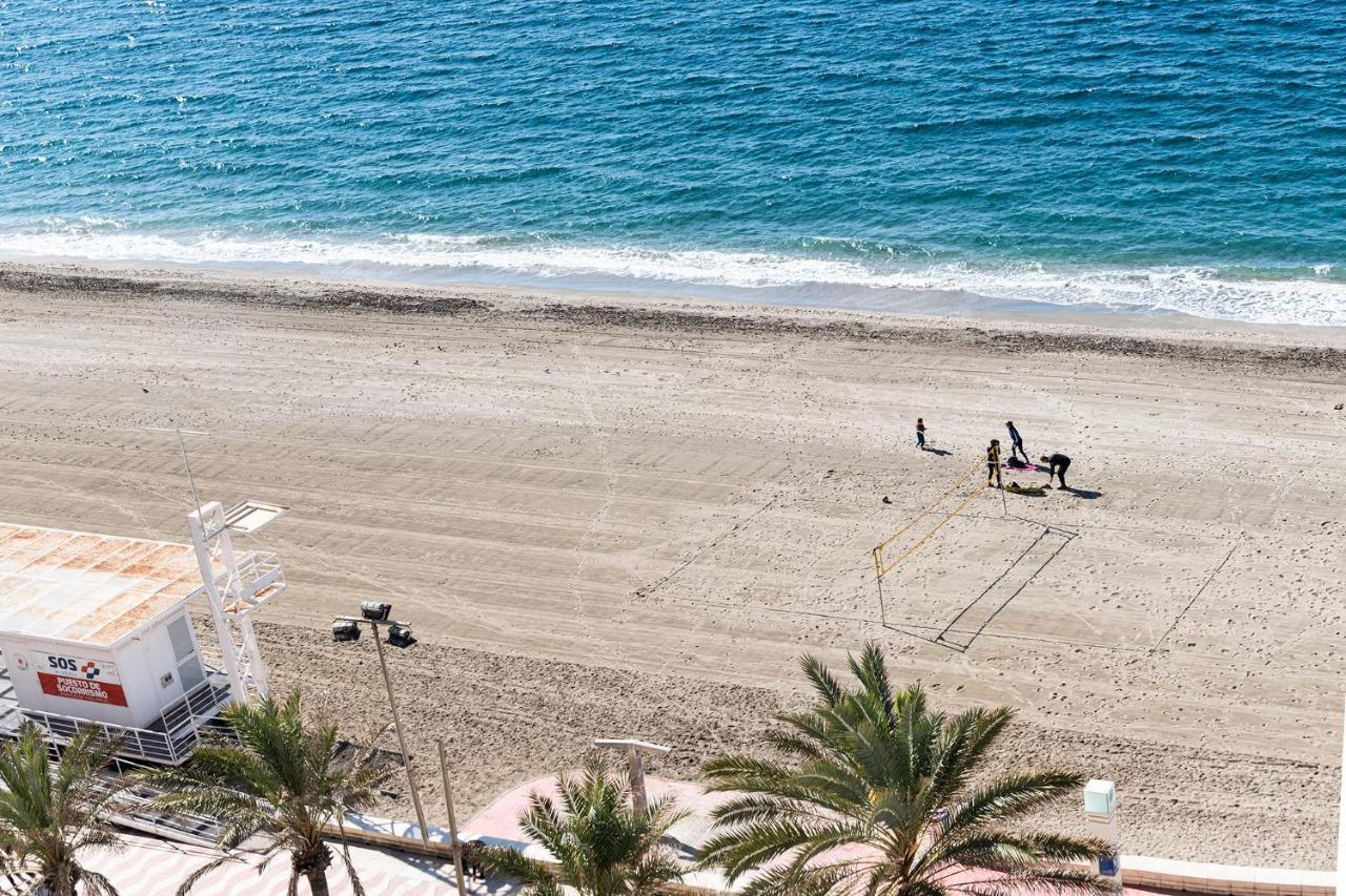 Appartement Lux&Cool Paseo Maritimo à Almería Extérieur photo