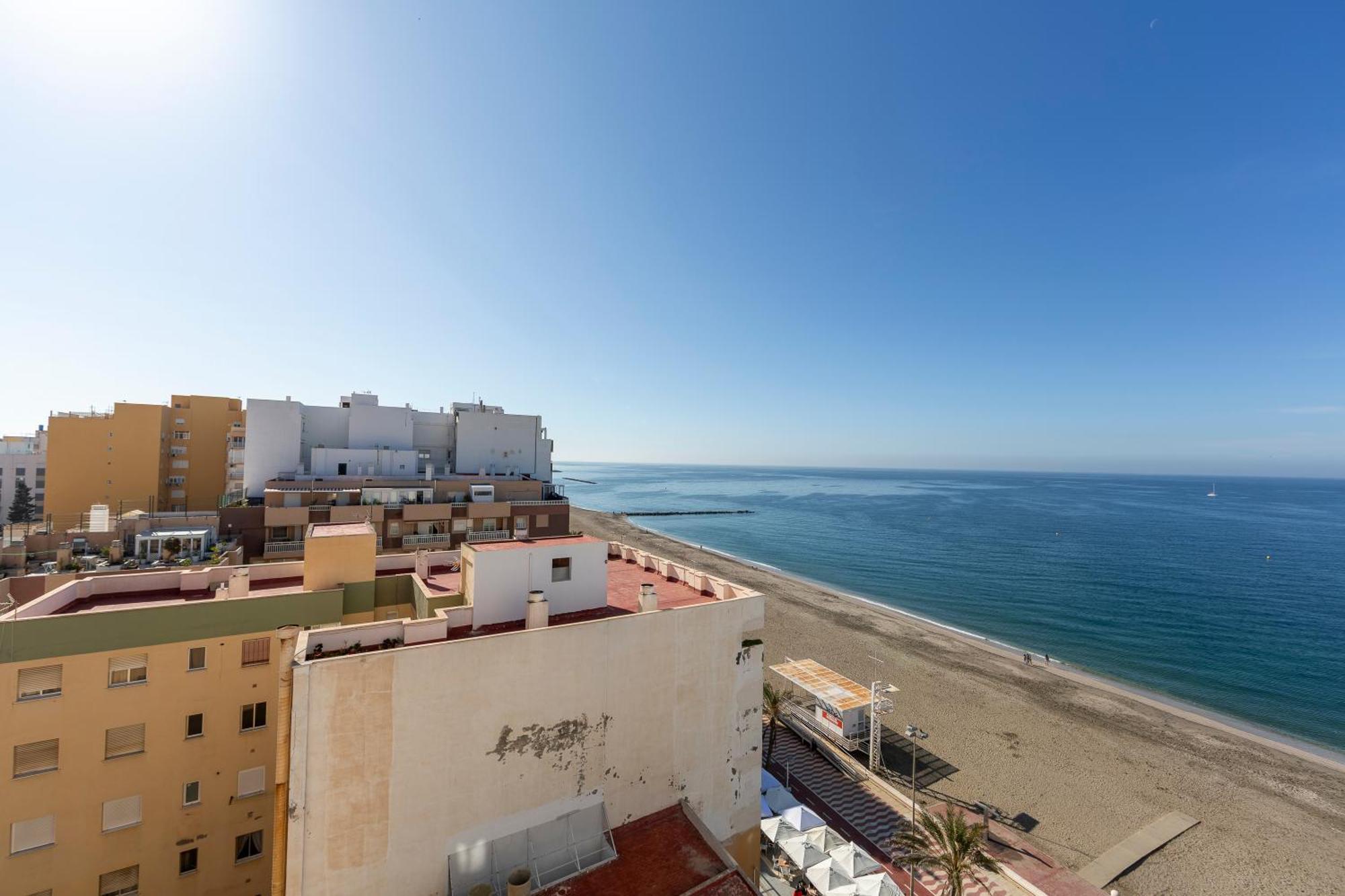 Appartement Lux&Cool Paseo Maritimo à Almería Extérieur photo